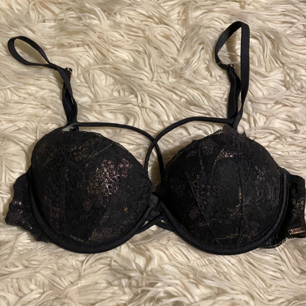 PINK 32C date push-up bra